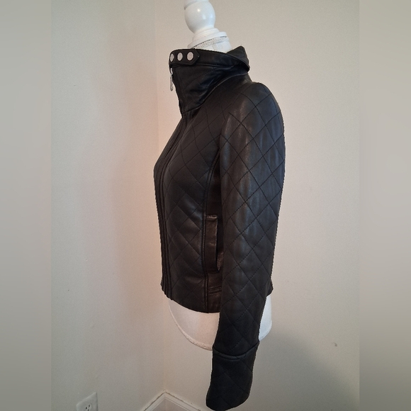 Doma Genuine Leather Quilted Bomber Jacket Size Small - Picture 2 of 10